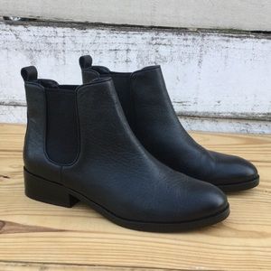 Cole Haan Landsman Leather Booties Size 7b